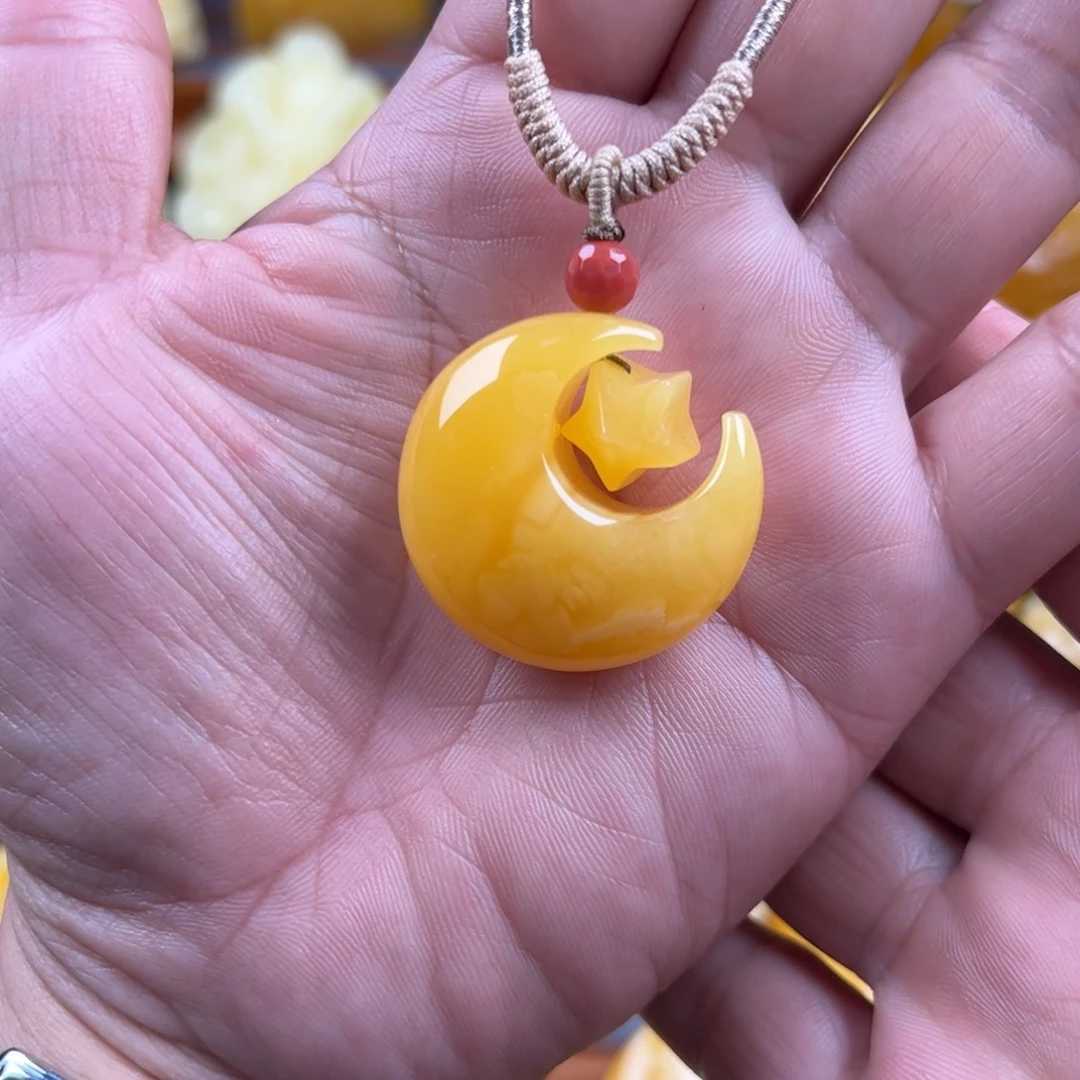 琥珀颈饰未镶嵌纯天然蜜蜡