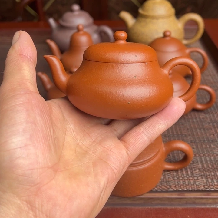 紫砂茶壶黄龙山朱泥、生砂半手