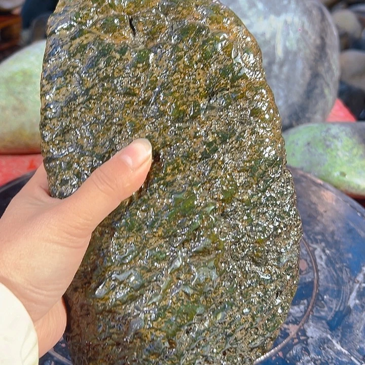 用***4蛇纹石玉足银镶嵌藏玉药王石精美摆件