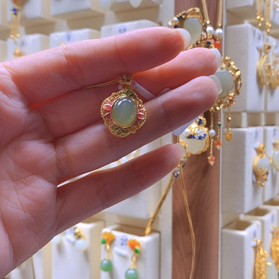 和田玉银S925镶嵌颈饰