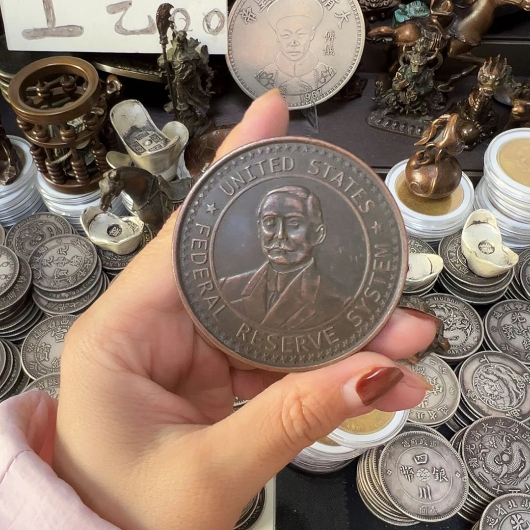 金属复古风格摆件