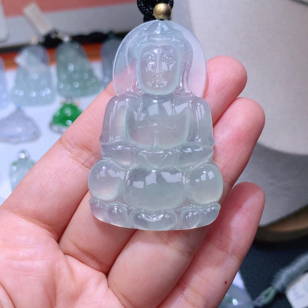 颈饰未镶嵌翡翠观音