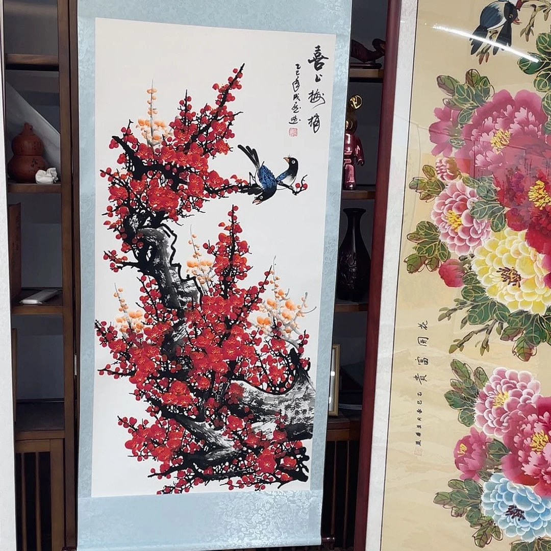国画国画作品书法作品原稿梅花卷轴竖