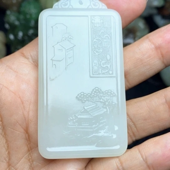 颈饰未镶嵌和田玉