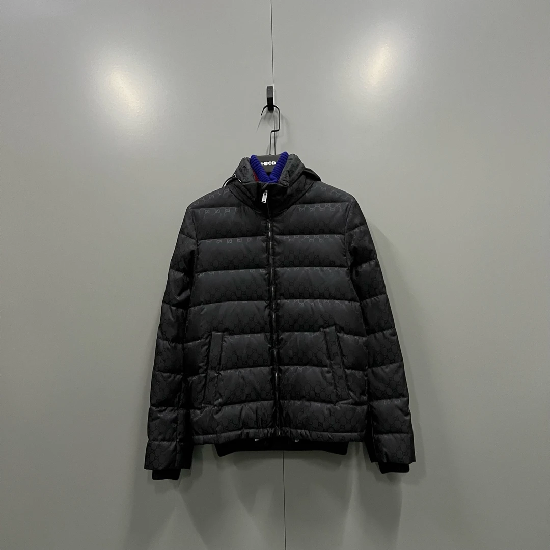 95新 GUCCI/古驰 黑色暗纹满印老花羽绒服 44码/13500/