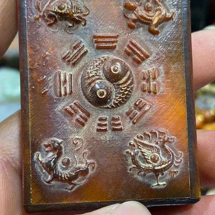 滴血莲花菩提吊坠