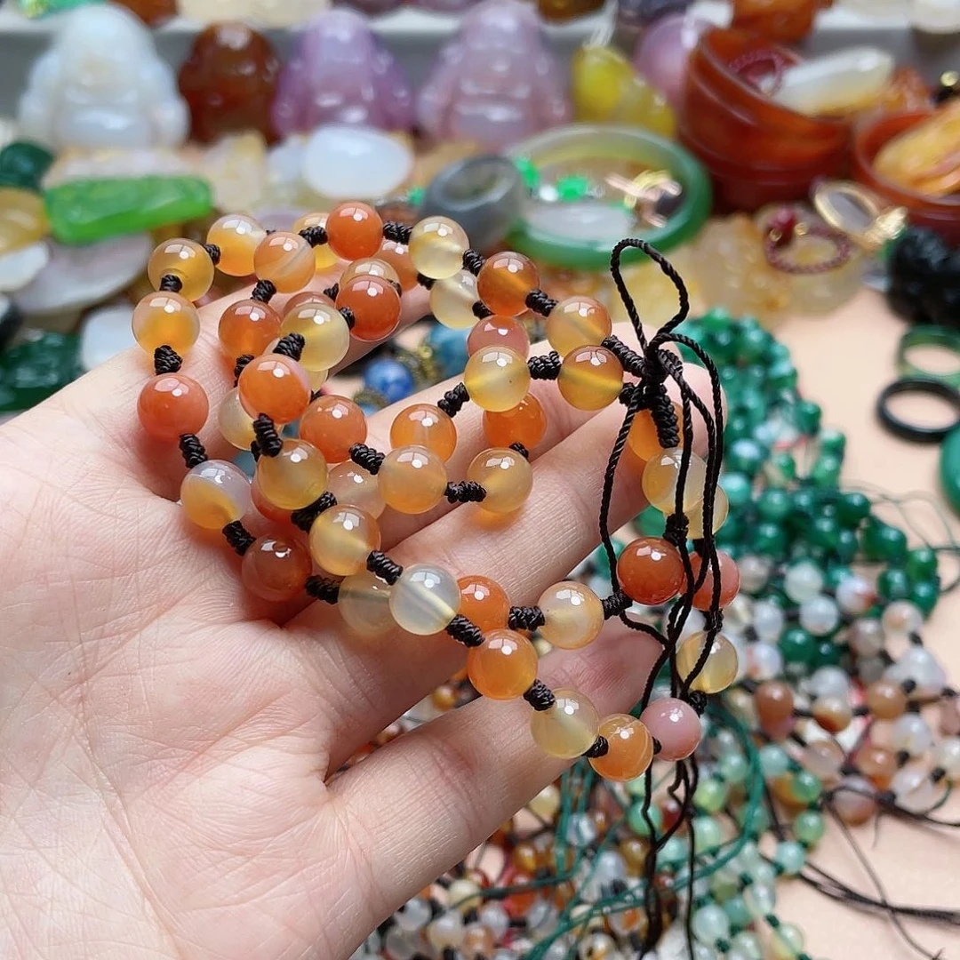 玛瑙/玉髓颈饰合金马*楠