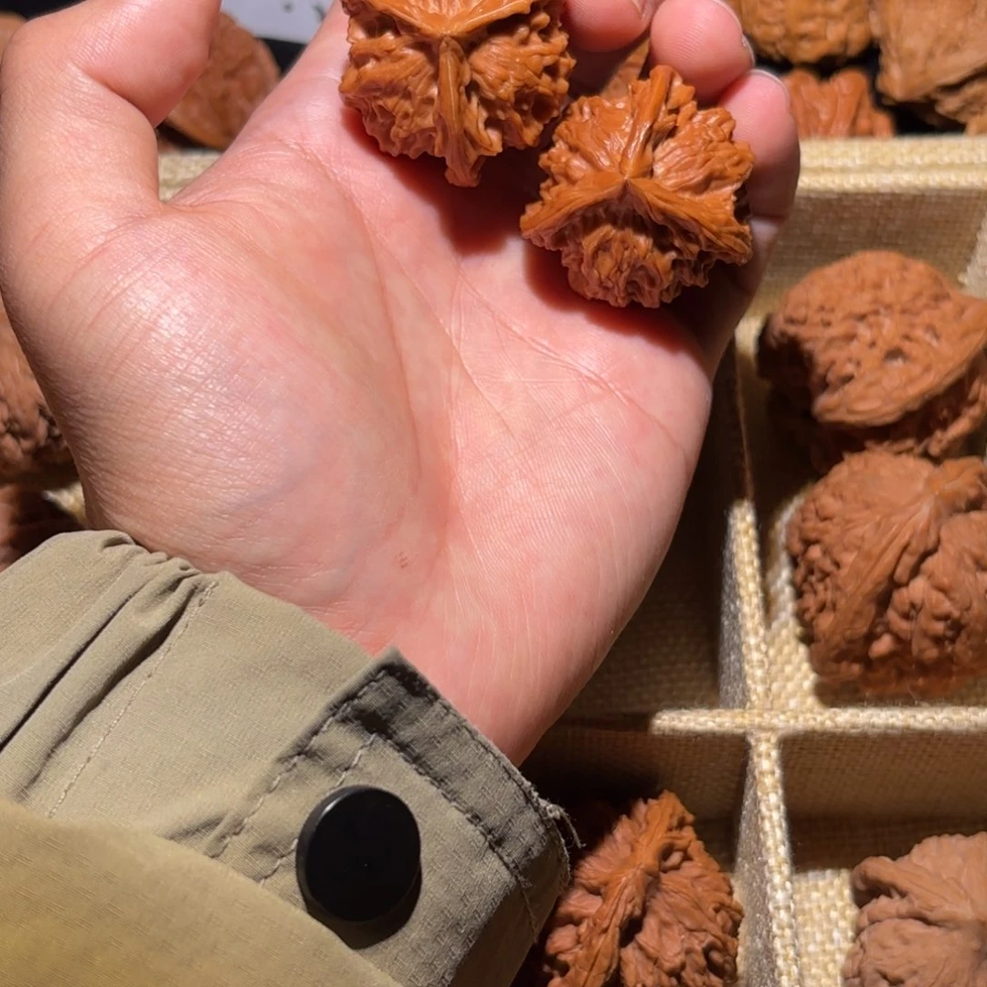 吊坠文玩核桃34全品三棱