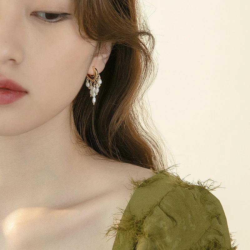 不对称心形天然淡水珍珠蚊香盘耳夹无耳洞女高级感