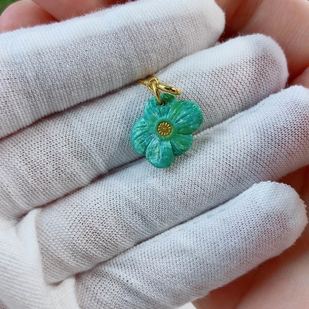 未镶嵌绿松石珠宝奇石