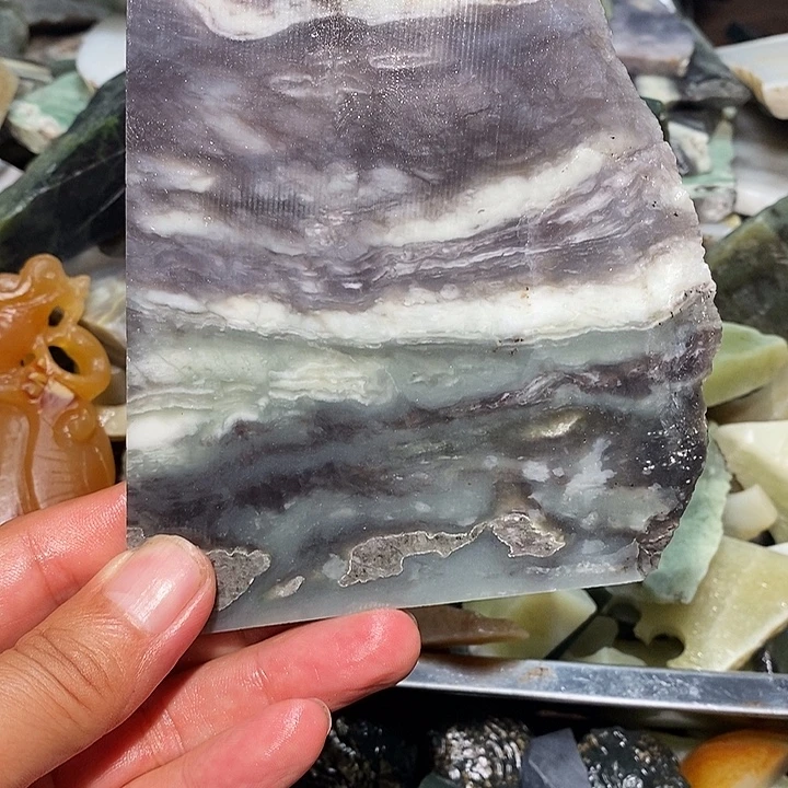 未镶嵌和田玉（糖玉）珠宝奇石