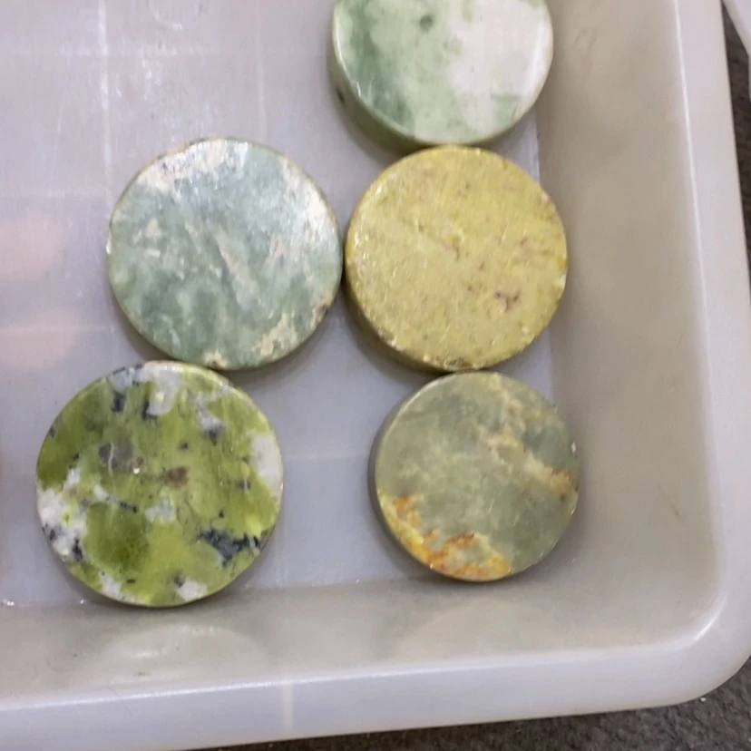 【闪购商品】蛇纹石玉颈饰未镶嵌23