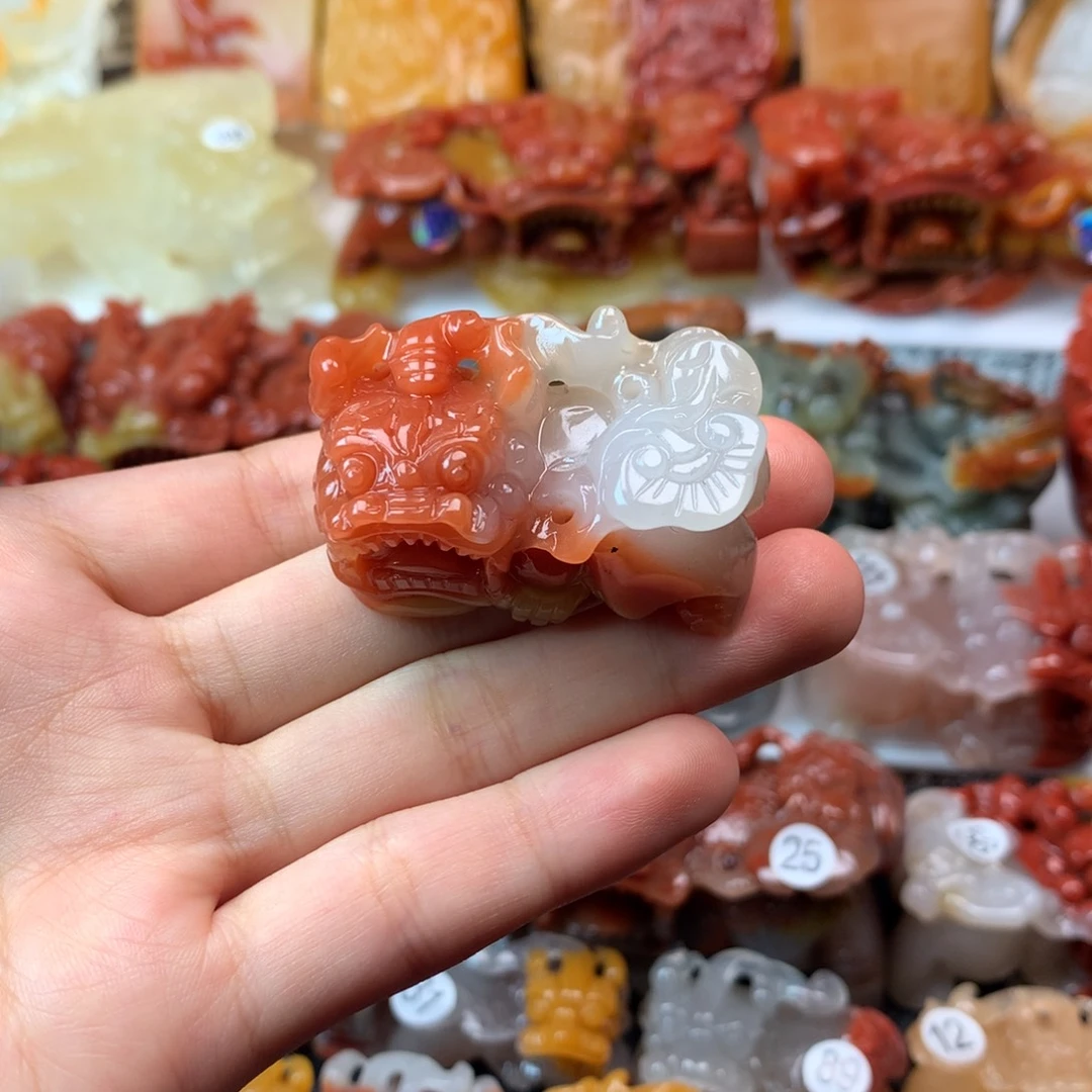 石英质玉（黄龙玉）未镶嵌挂件