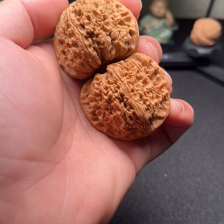 吊坠文玩核桃45球疆