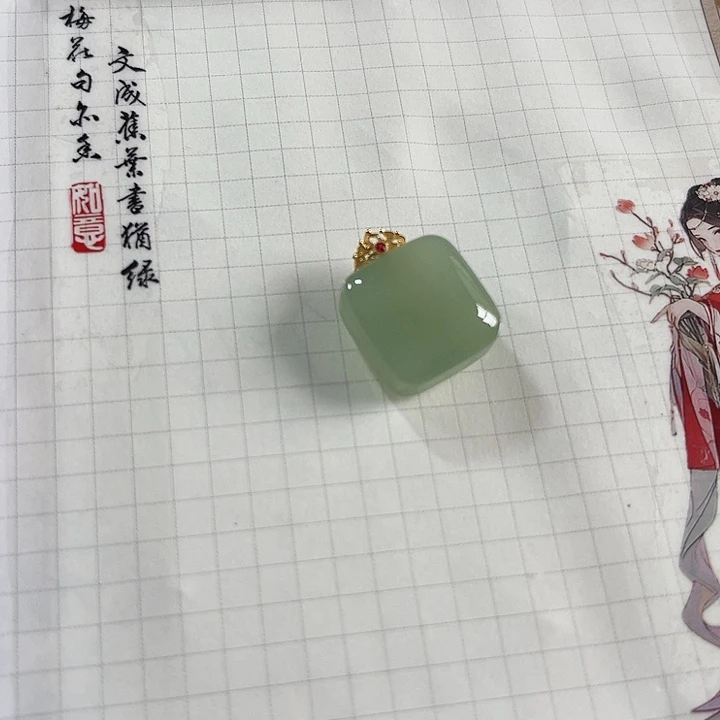 颈饰未镶嵌和田玉