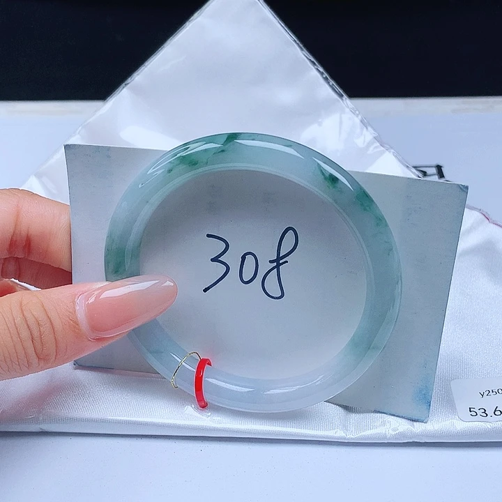 翡翠手镯未镶嵌53+圆条