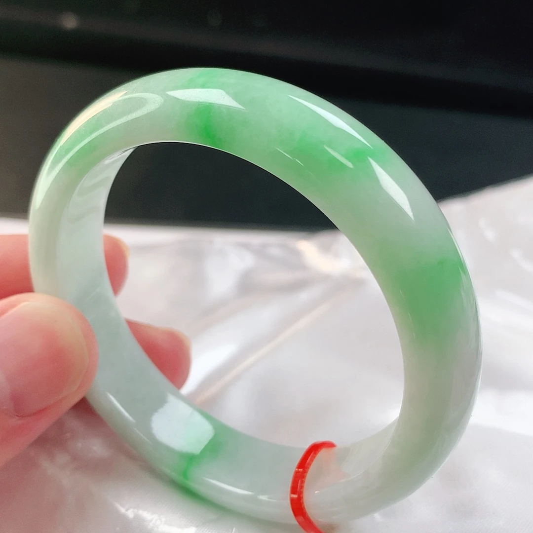 翡翠未镶嵌手镯011