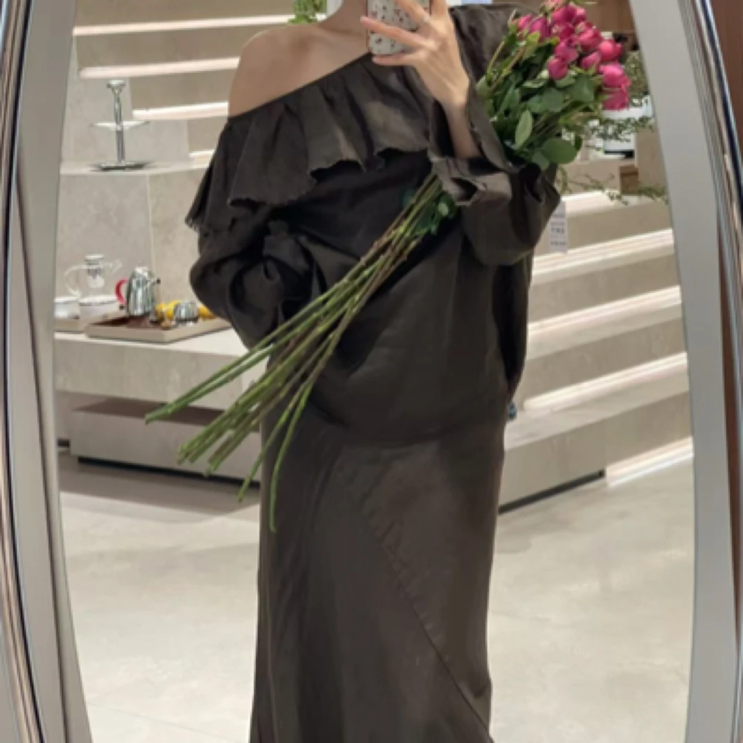 设计师款亚麻一字肩荷叶边设计上衣配鱼尾裙半裙套装