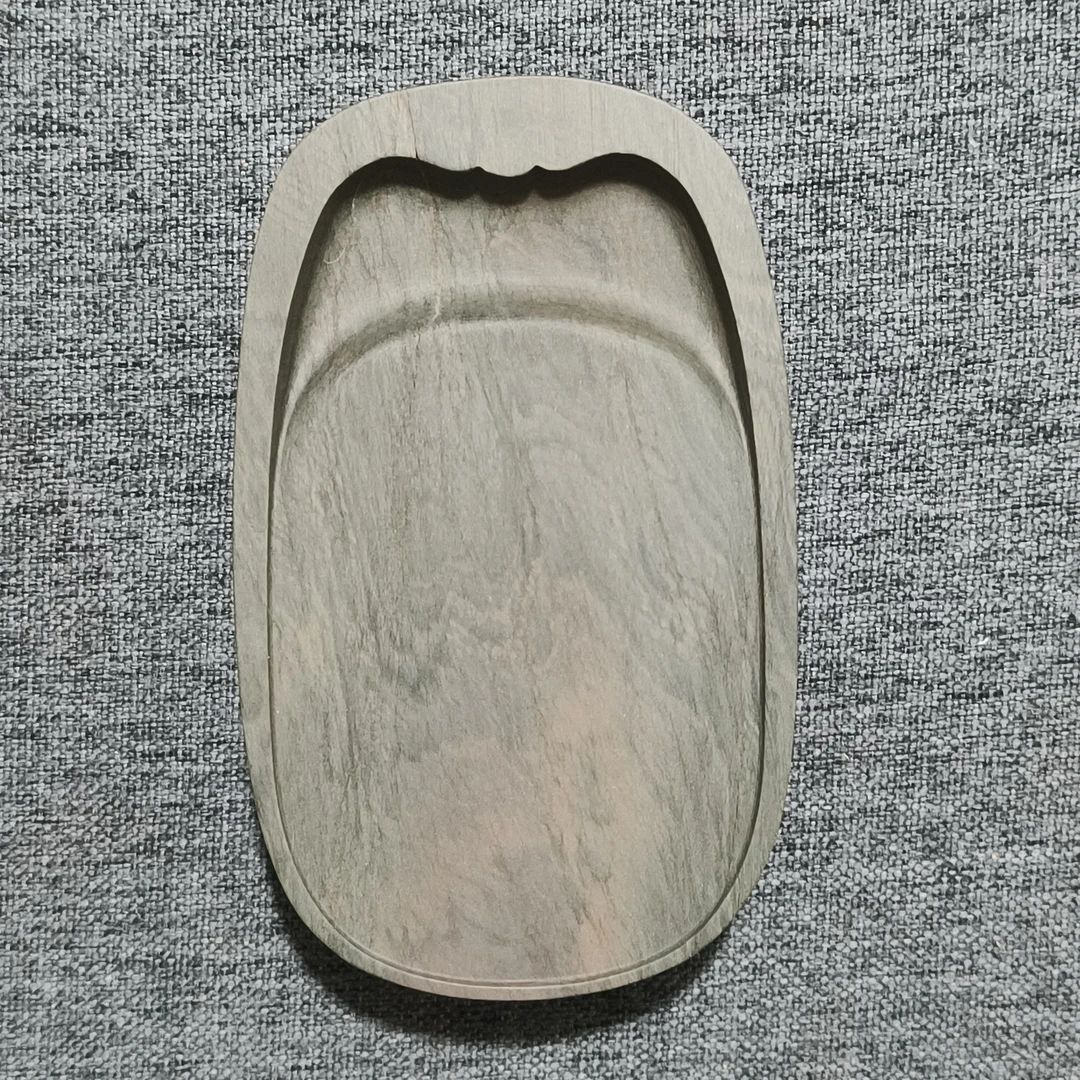 甘肃洮砚，西江双色花池砚，尺寸12.6*7.6*2.7厘米