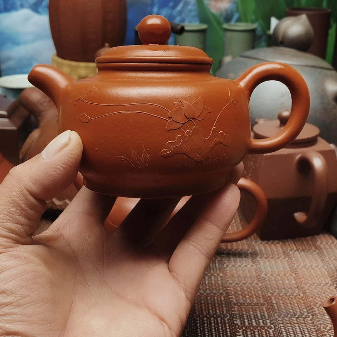 绿泥1246899842479998525