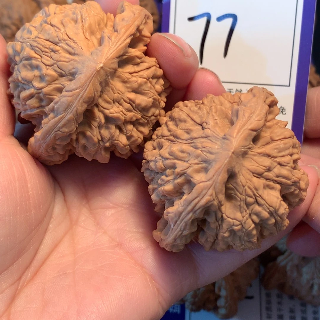 文玩核桃吊坠77官帽5.5
