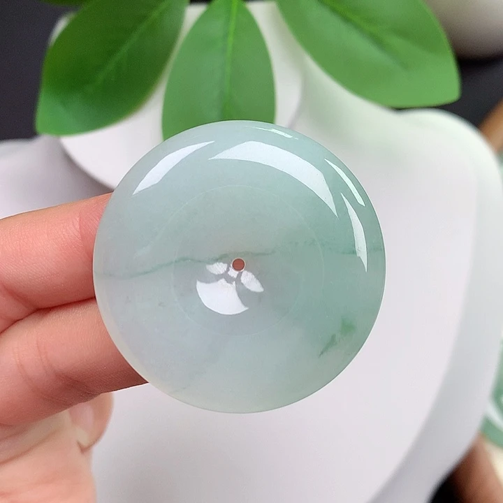 翡翠未镶嵌颈饰平安扣 38.6x5.8mm