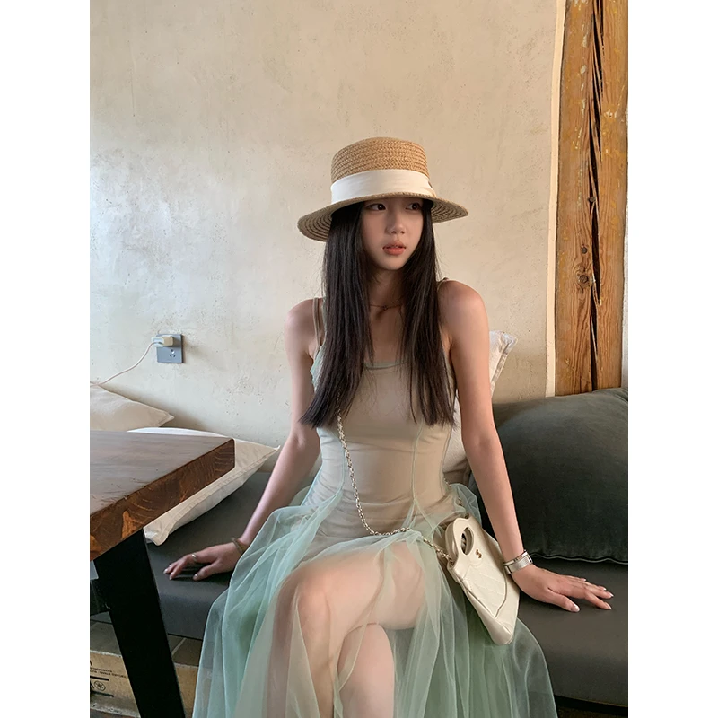 王少女的店【现】绿色优雅气质设计感春夏吊带网纱裙套装 S31778S52