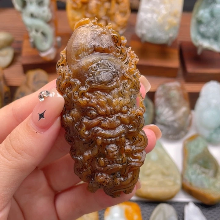 定制翡翠未镶嵌翡翠