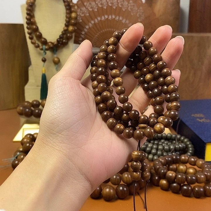 檀香木老山檀香黑肉沉水0.8/108颗
