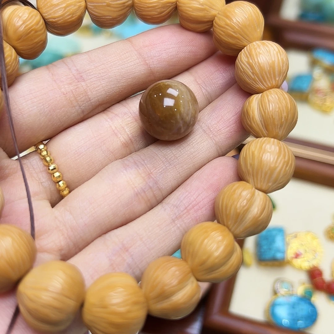 *****吊坠猴头核桃猴头核桃