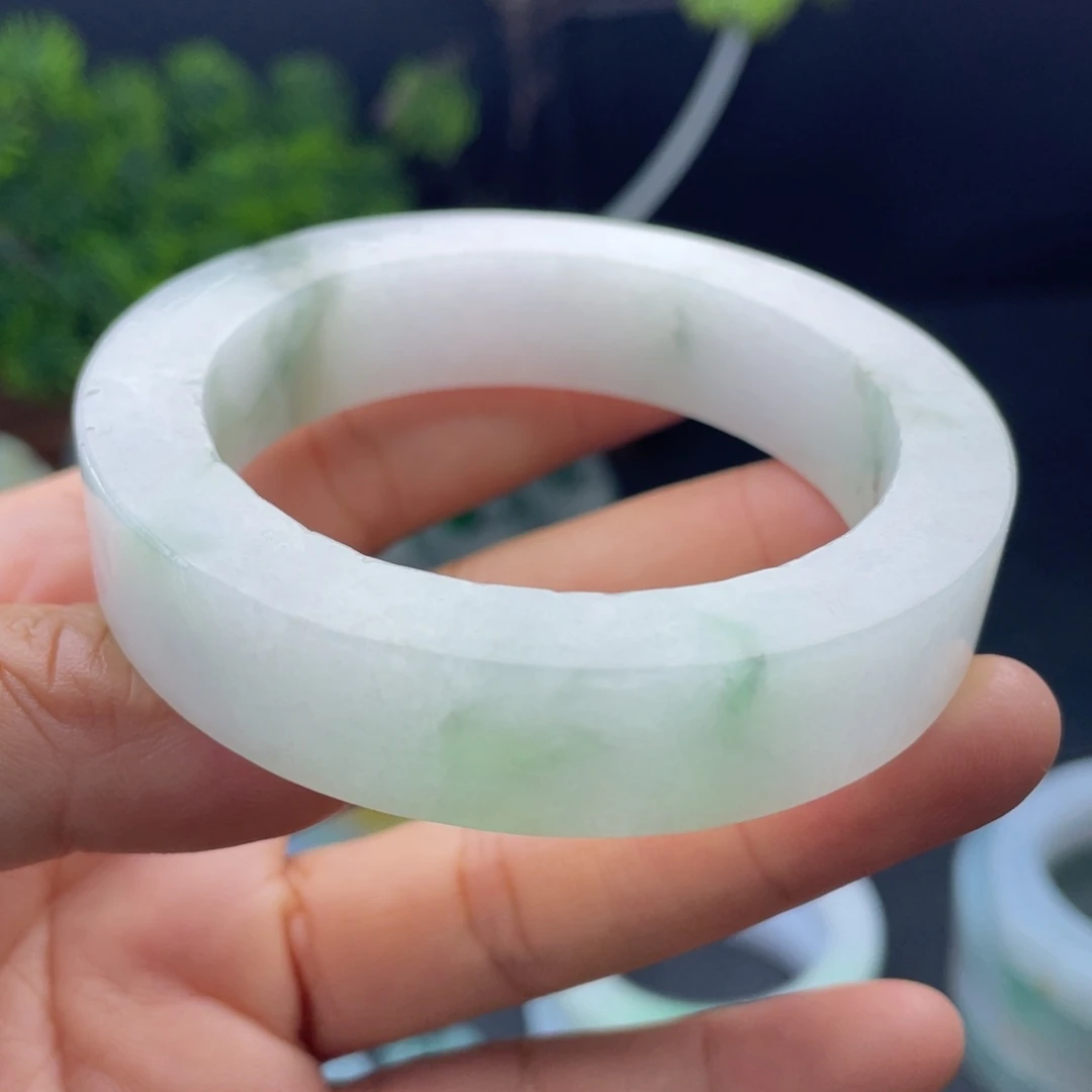 定制翡翠不退不换未镶嵌