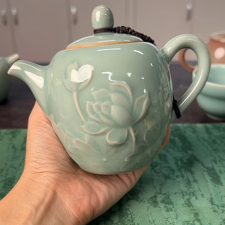 云间青瓷龙泉小米茶器