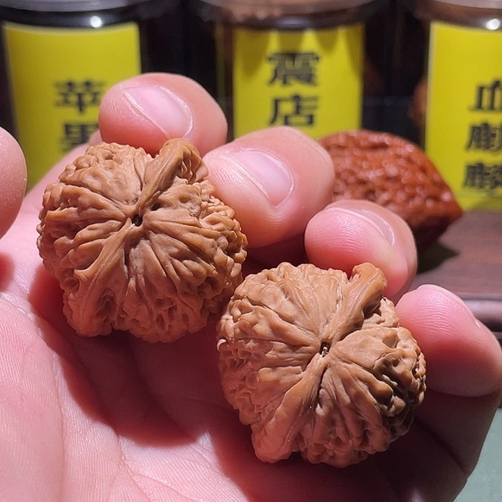 35头货精品满肉莲花核桃
