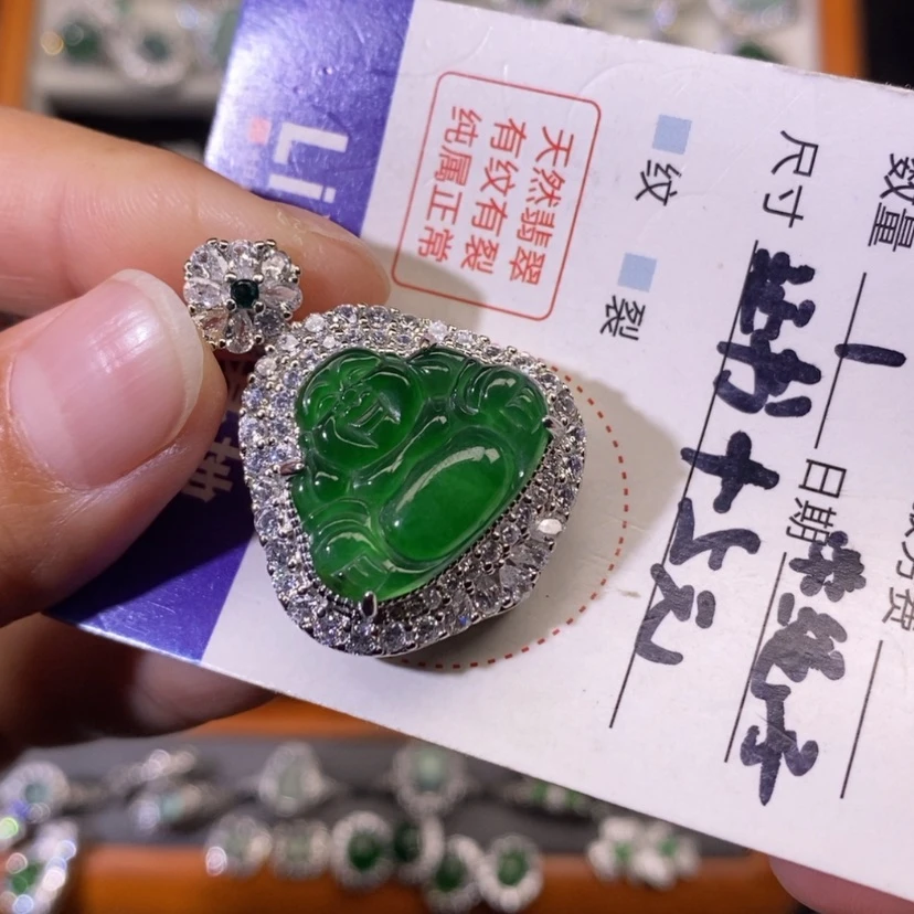 【闪购商品】翡翠颈饰未镶嵌天然