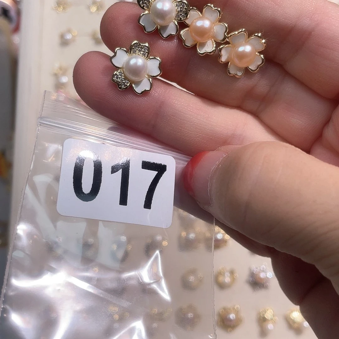 合金淡水珍珠耳饰美***妹