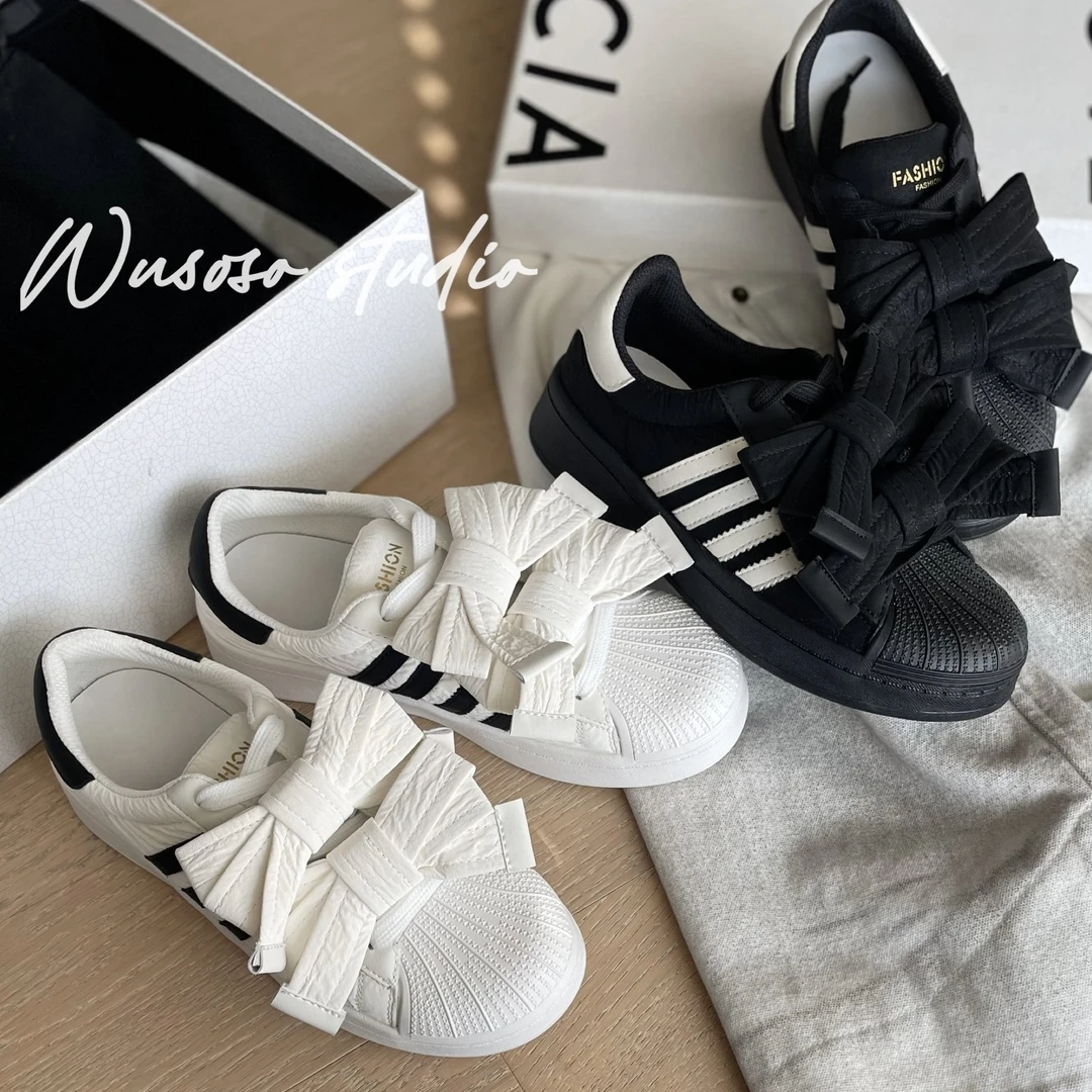 【soso】25ss｜甜酷少女黑天鹅贝壳头德训板鞋