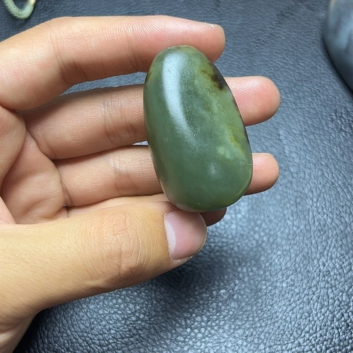 和田玉未镶嵌摆件