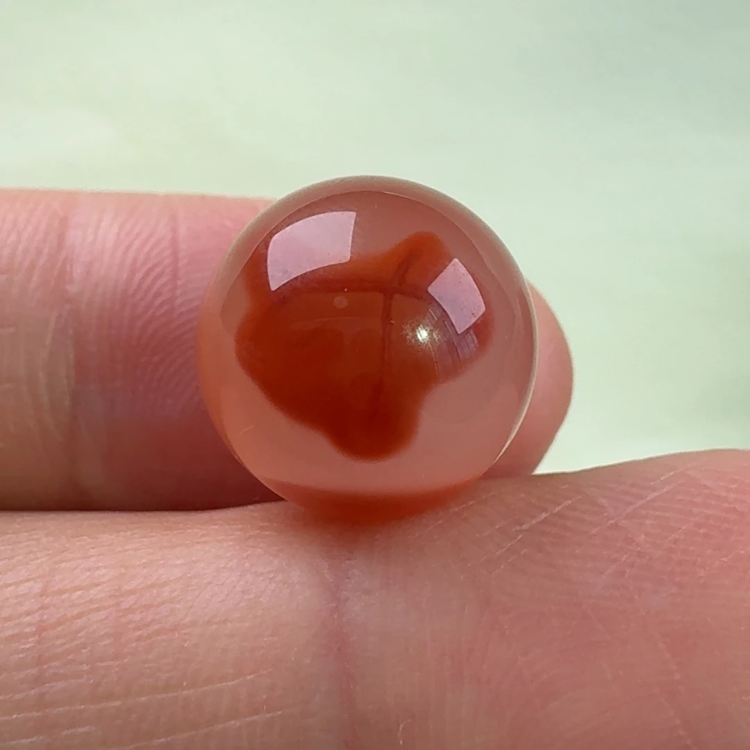 南红玛瑙未镶嵌冰飘圆珠12.6