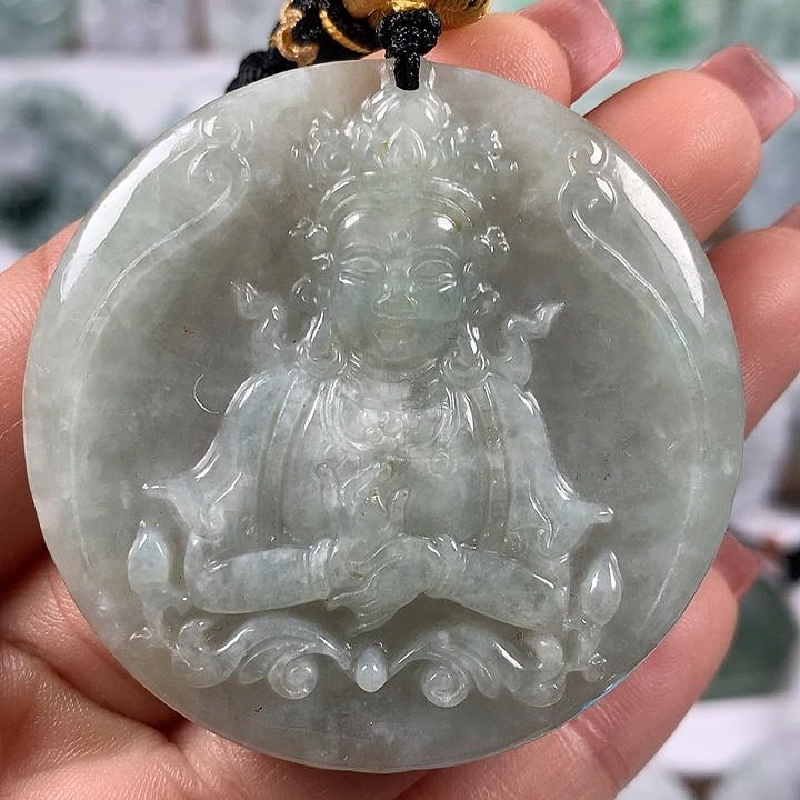 翡翠未镶嵌颈饰观音福利