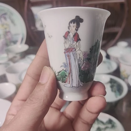 戴玉衡手绘陶瓷杯子