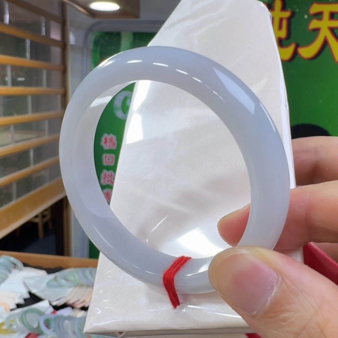 翡翠手镯未镶嵌纯天然缅甸a货
