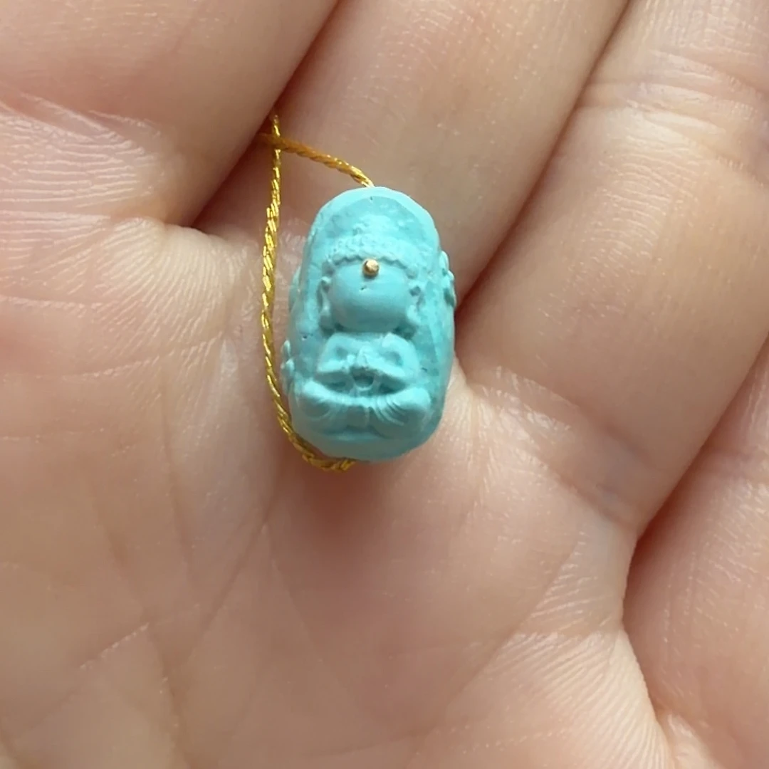 绿松石未镶嵌颈饰