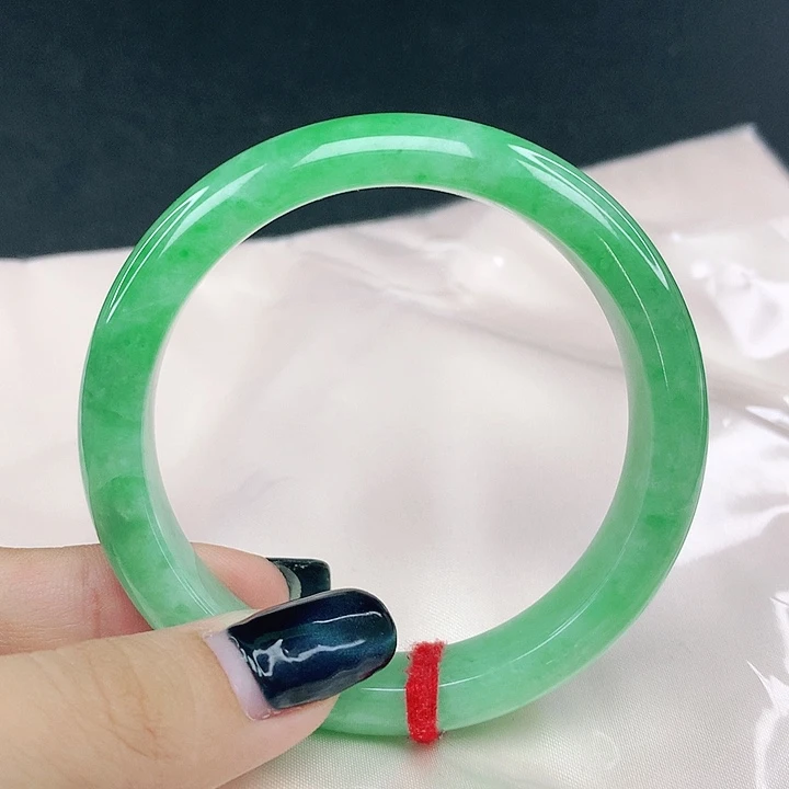 翡翠手镯未镶嵌圈55.4，1406