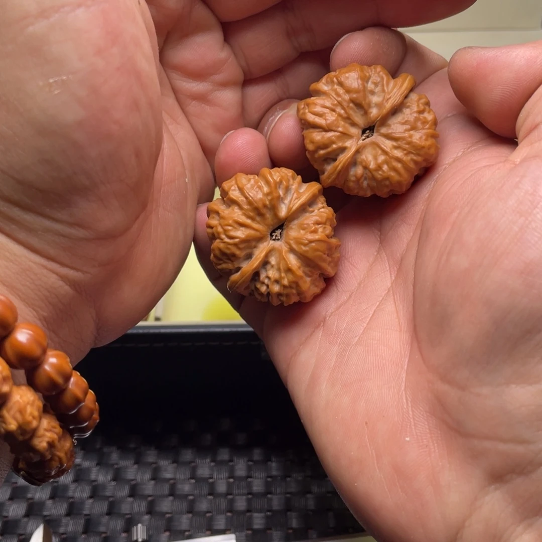 活***呱文玩核桃把件36全品四开背八腿延庆蛤蟆头