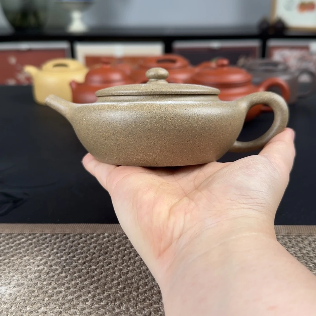 茶壶紫砂微瑕扁辰