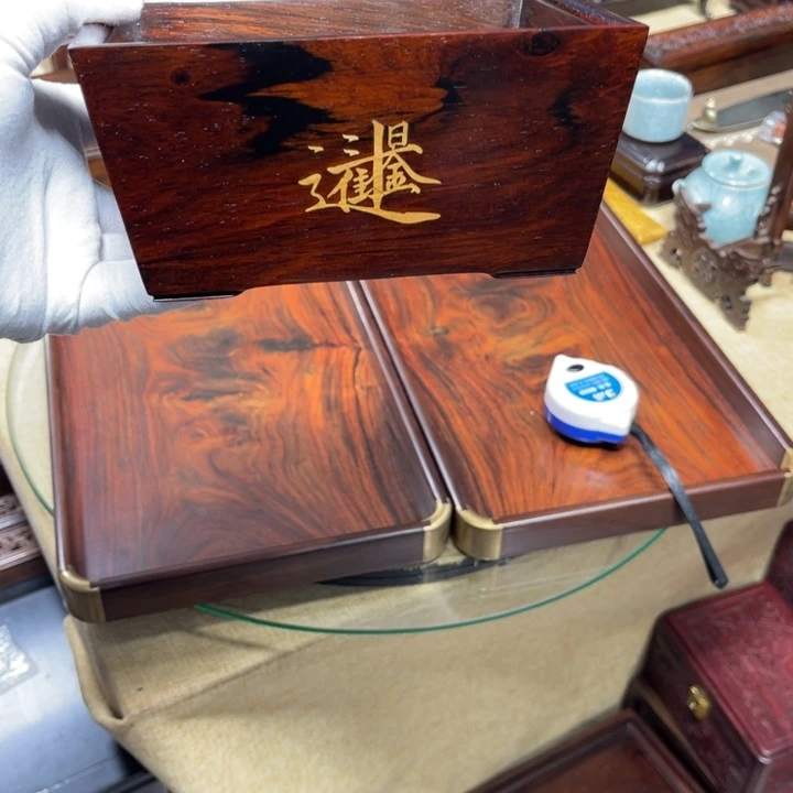 紫檀木类成套家具