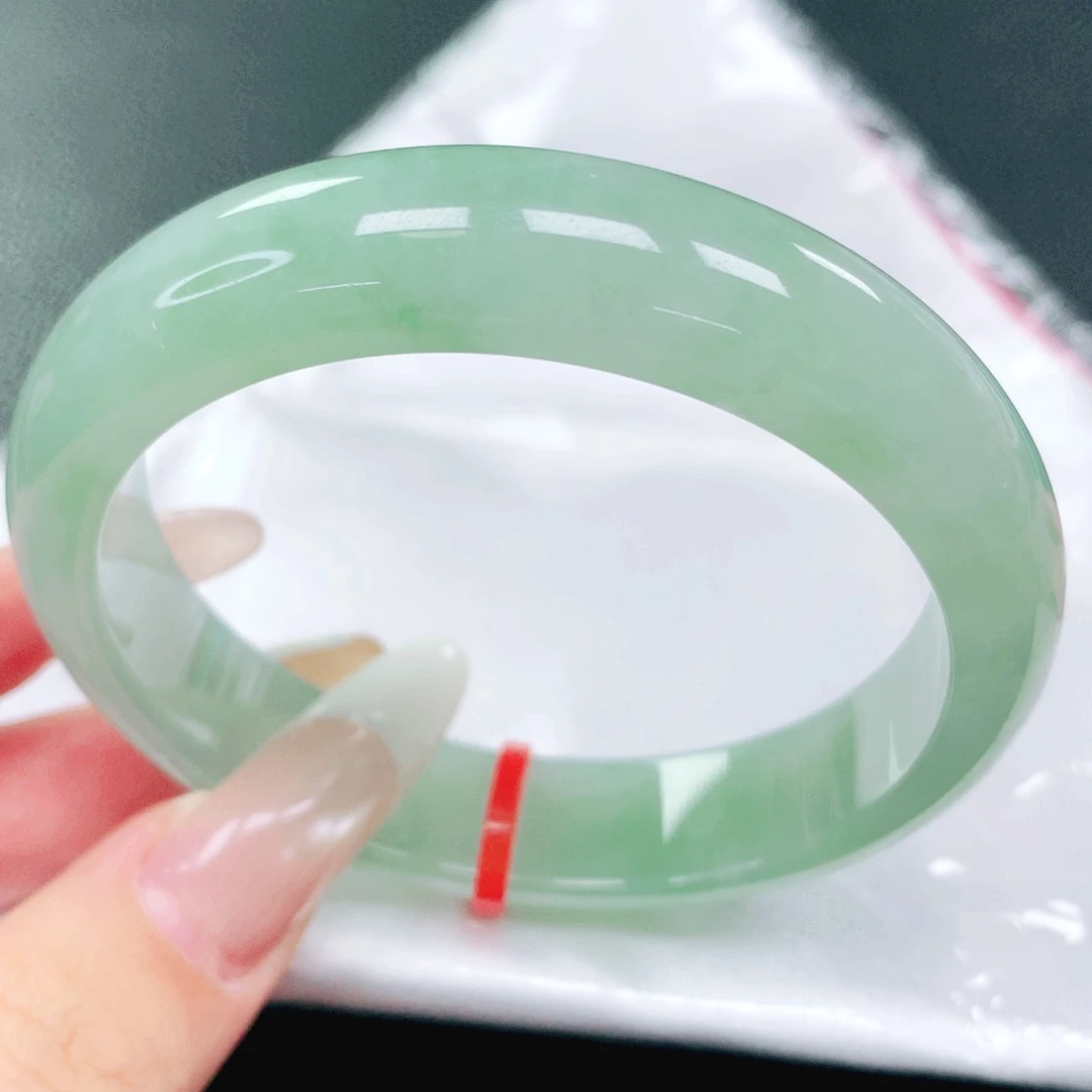 翡翠未镶嵌手镯55