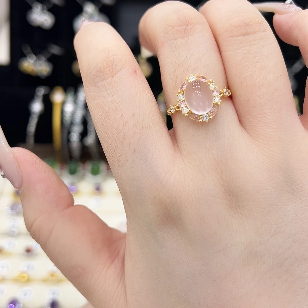 靳****水晶银S925镶嵌戒指