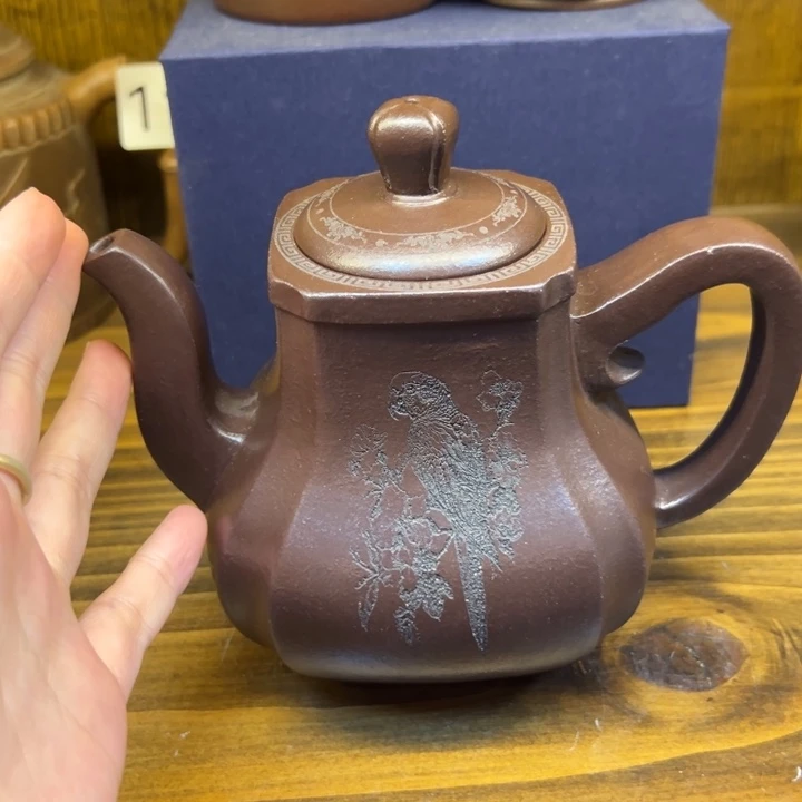 紫砂壶等艺术精品