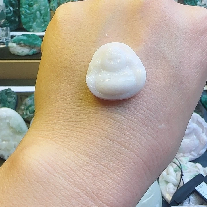 未镶嵌独山玉颈饰